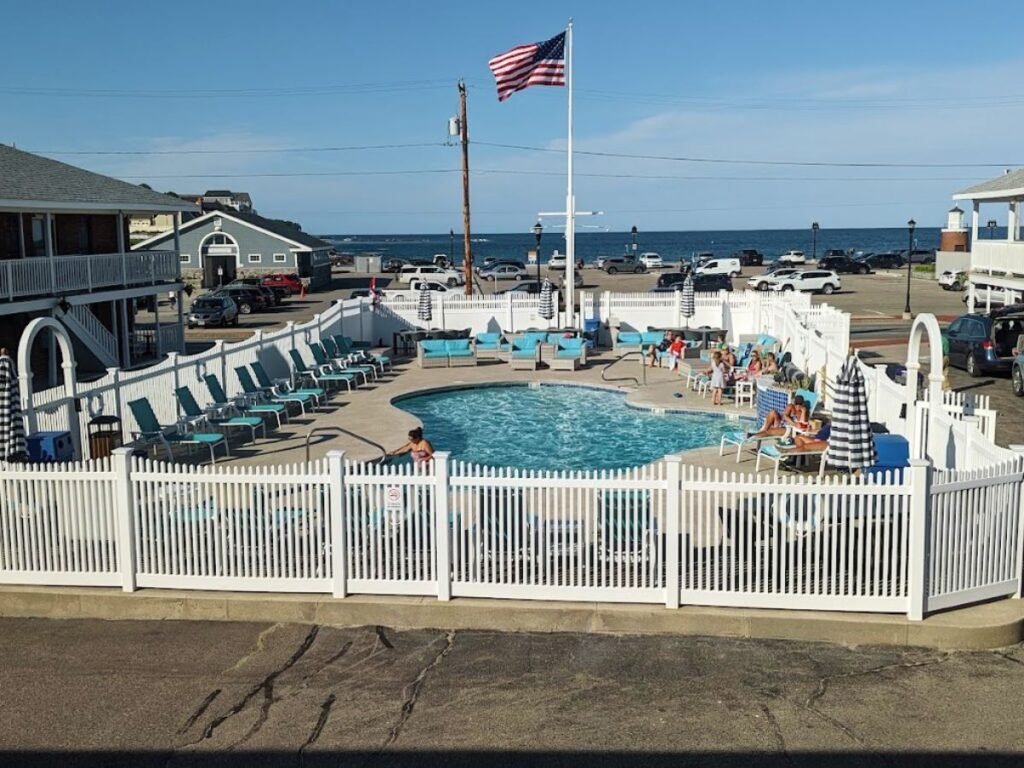 Sands by the Sea Motel - Motels in York Beach, Maine