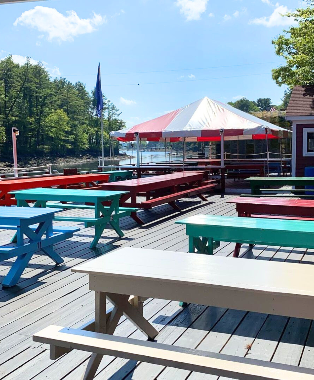 Seating at Chauncey Creek Lobster Pier in Kittery Maine