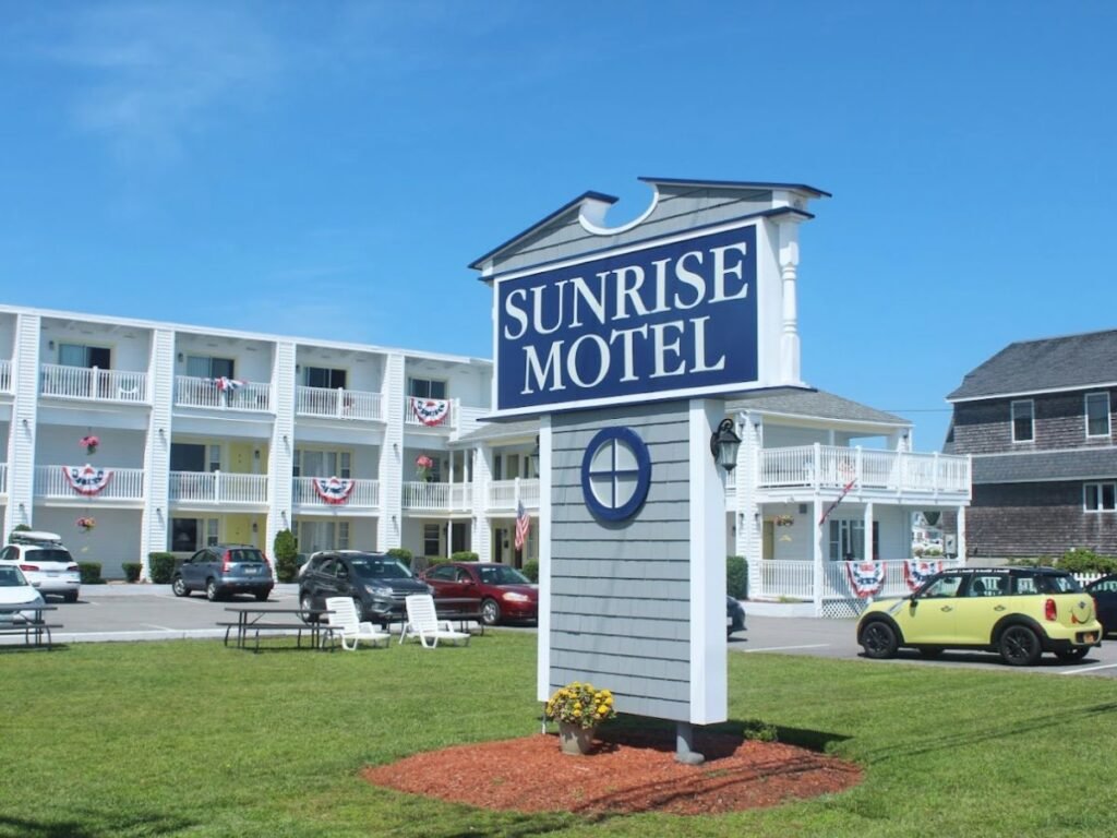  Sunrise Motel, York Beach, Maine - Motels in York Beach, Maine